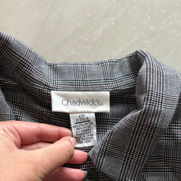 Chadwicks Black and White Plaid Blouse - Picture 2 of 4